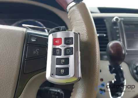 2011 Toyota Sienna Limited V6 из США, поврежденный, VIN 5TDYK3DC6BS077765